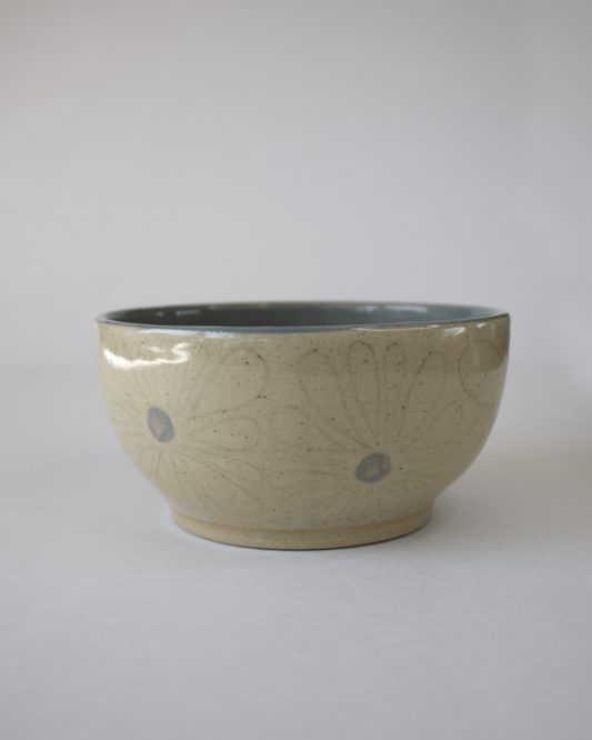 Floral Bowl — Subdued Green
