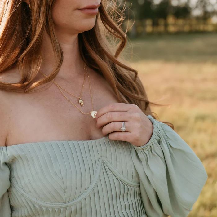 Of Prairie and Petals Necklace - Gold